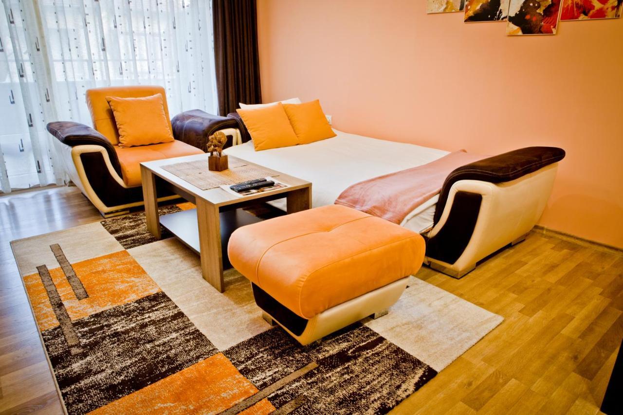 Sunflower Apartment City Center Plovdiv Exterior photo